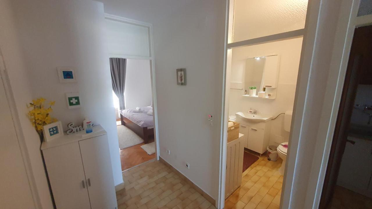 Apartment Dina Omiš Zewnętrze zdjęcie