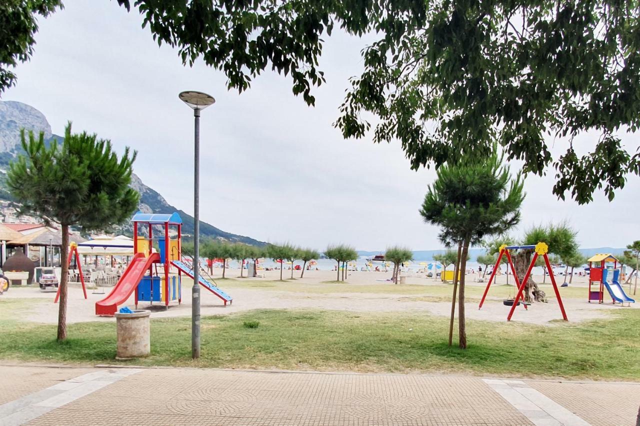 Apartment Dina Omiš Zewnętrze zdjęcie