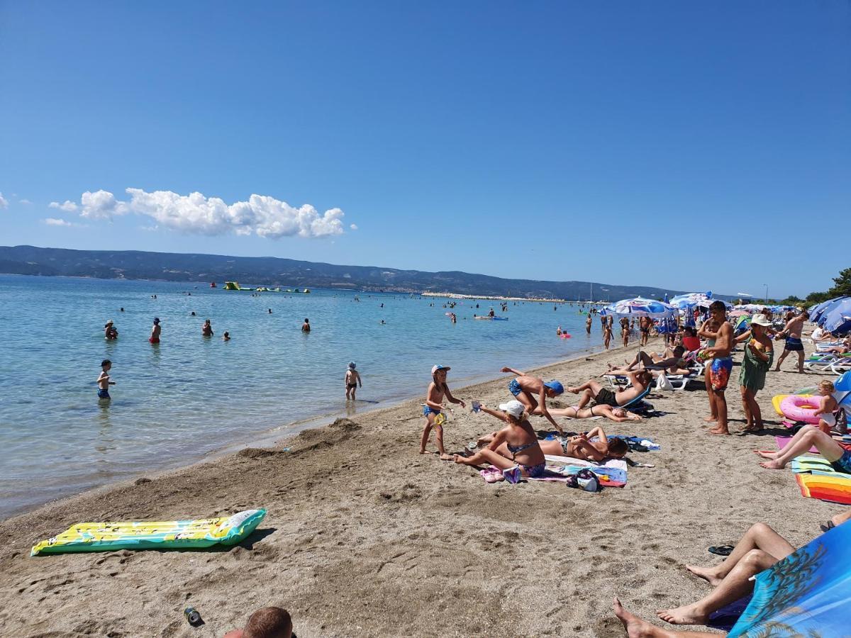 Apartment Dina Omiš Zewnętrze zdjęcie